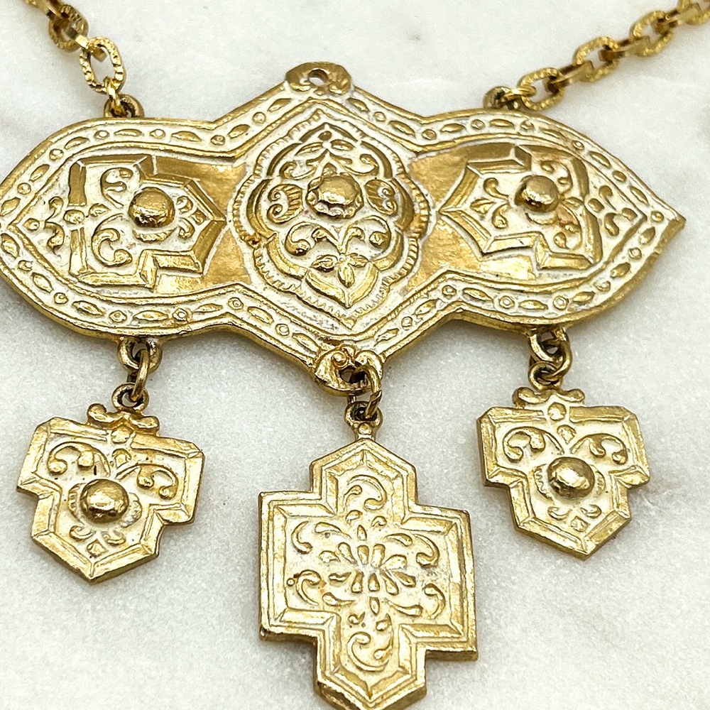 Vintage 1960s  Accessocraft NYC Statement Etuscran/boho Runaway Necklace